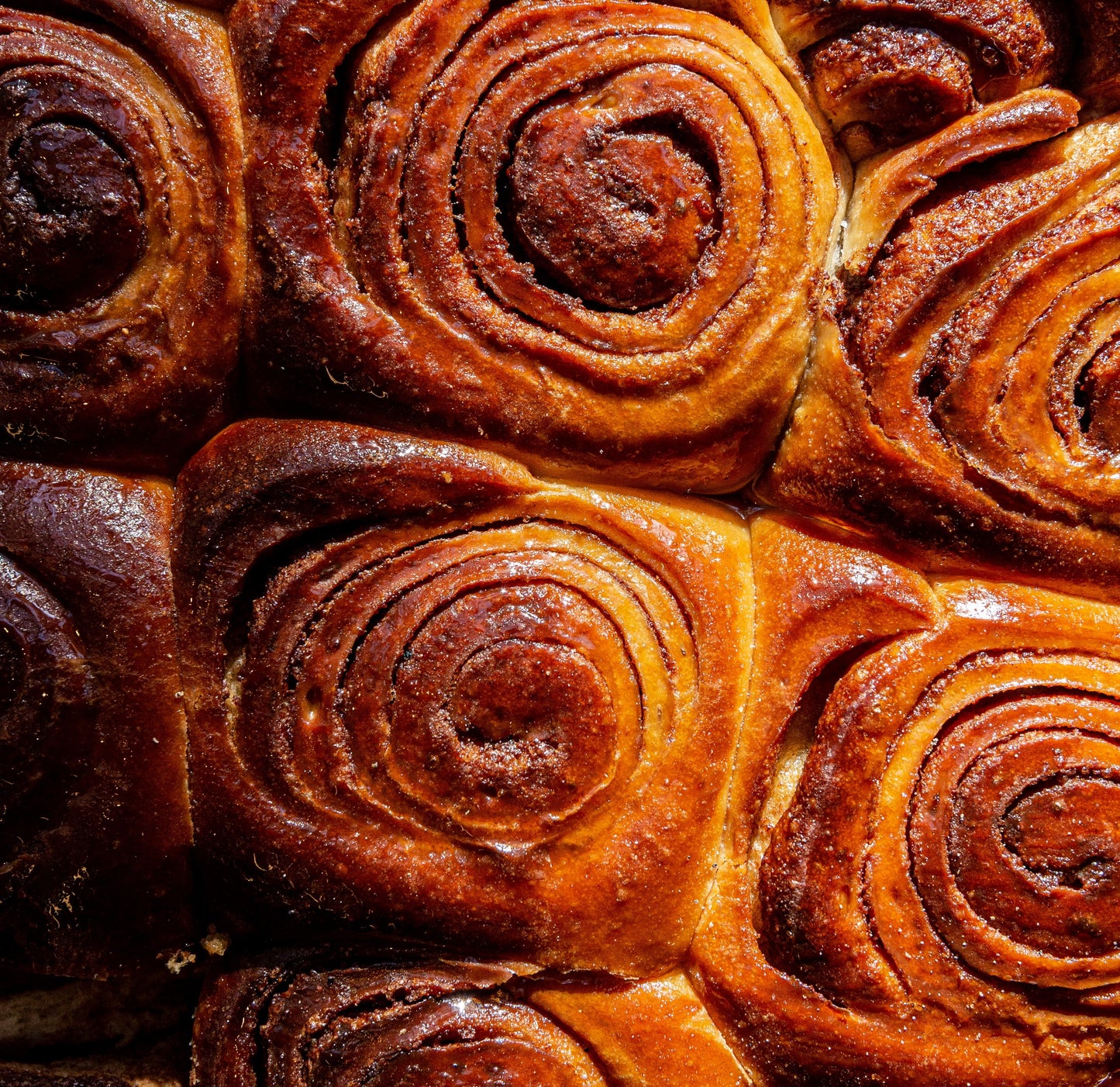 Cinnamon Roll con crema