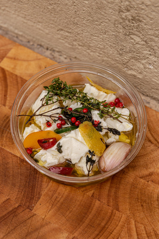Feta marinada